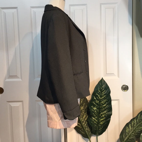 Polka dot blazer by OUTFIT PETITE JPR size 12P - Picture 3 of 8